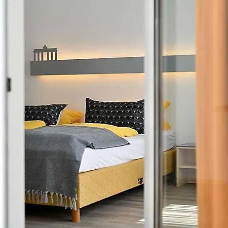 Apart-hotel Ford Center 3*
