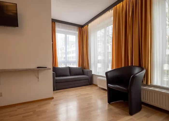 Ford Center アパートホテル 3*